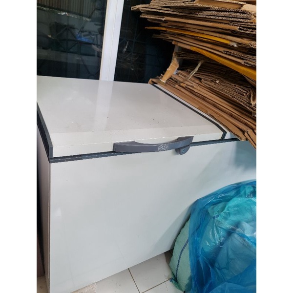 Freezer GEA AB-600 2 pintu 600 liter second kondisi bagus freezer box bekas