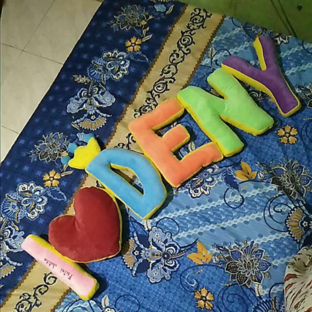 Bantal Huruf 20cm