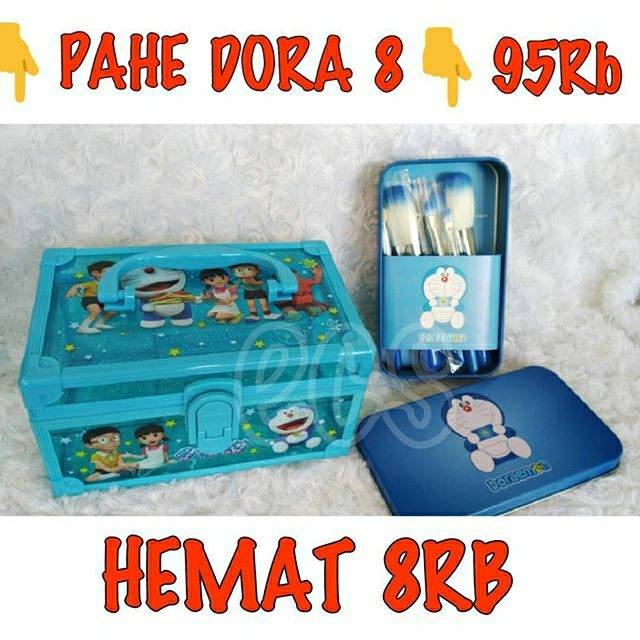 Paket kotak aksesoris doraemon kuas make up brush murah