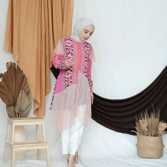Blouse tenun troso ethnic jepara motif bunga warna pink