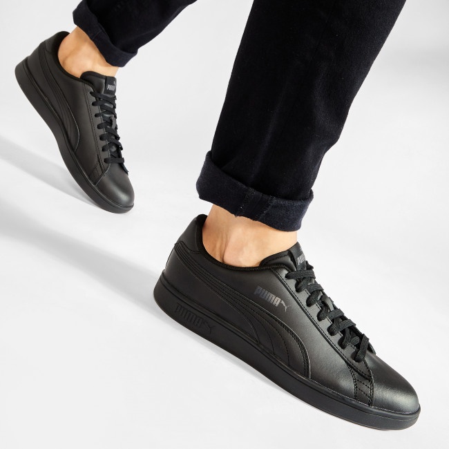 puma smash v2 white black