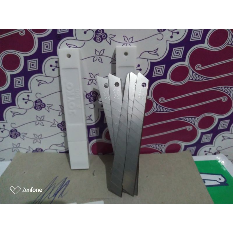 

isi cutter kecil A-100 Joyko