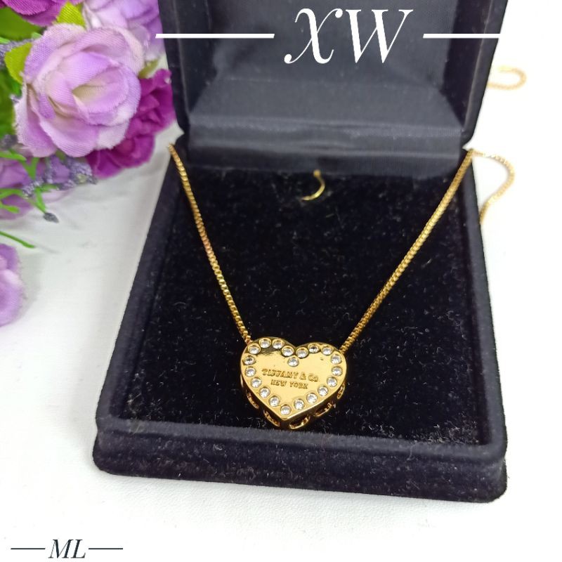 Kalung love gold