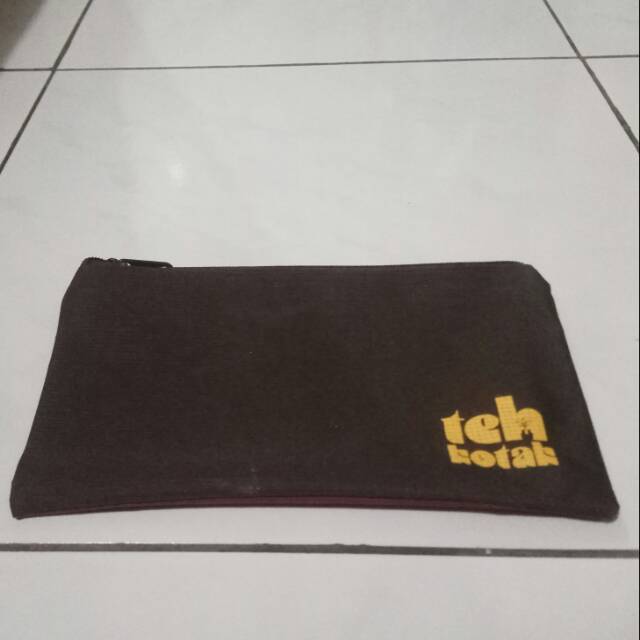 

(PRELOVED) POUCH/PENCIL CASE TEH KOTAK