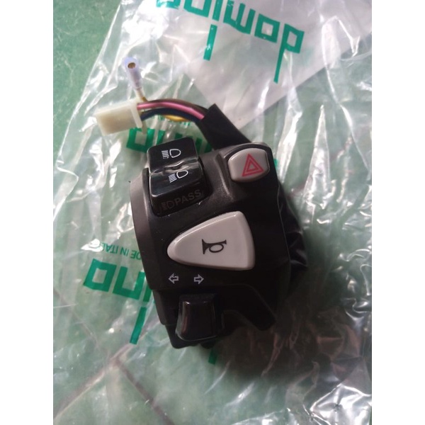 Saklar Domino Universal Original