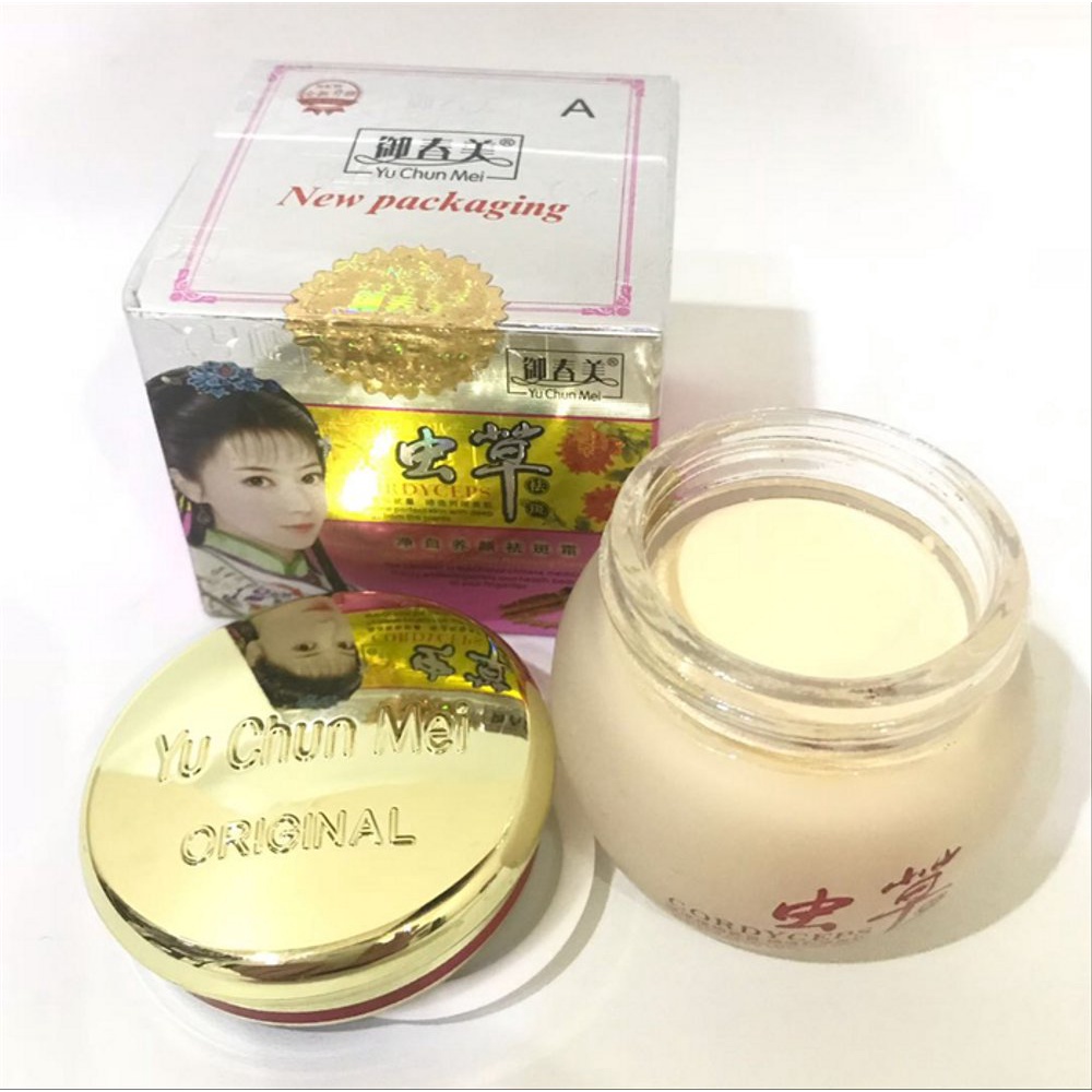 Yu Chun Mei CORDYCEPS 5in1 paket lengkap (Night cream + Day cream + Serum + Sabun+ Toner Lasona )