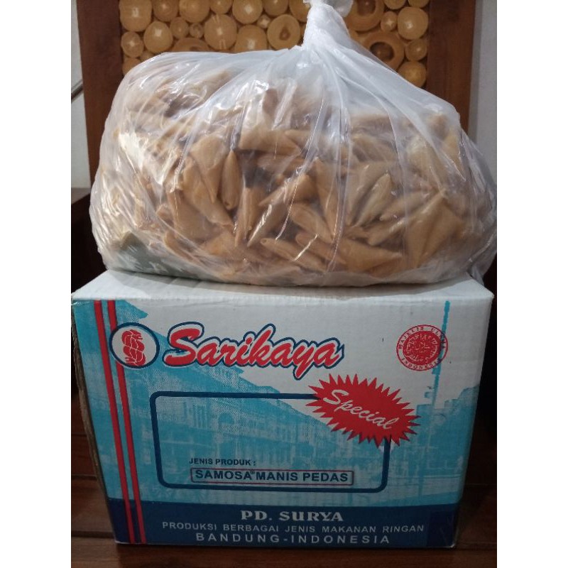 

SAMOSA AYAM PREMIUM DUS ISI 3 KG