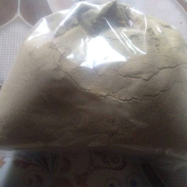 

Serbuk kencur atau bubuk kencur berat bersih 250 gram
