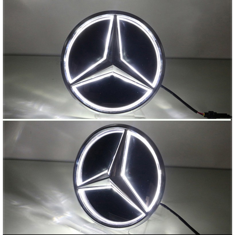 Stiker Emblem/Badge Night Knight Dengan Lampu Led Untuk Mobil Mercedes Benz W156 W204 W205 W210 W211 W212 W213 C Class Gla ml Glc