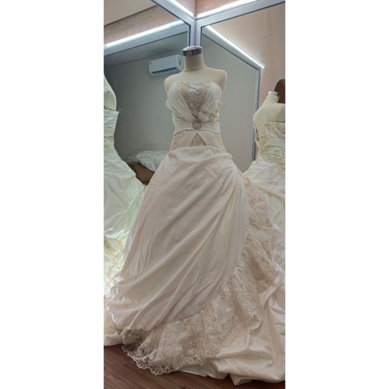 gaun wedding preloved / gaun wedding second / gaun wedding kemben 005