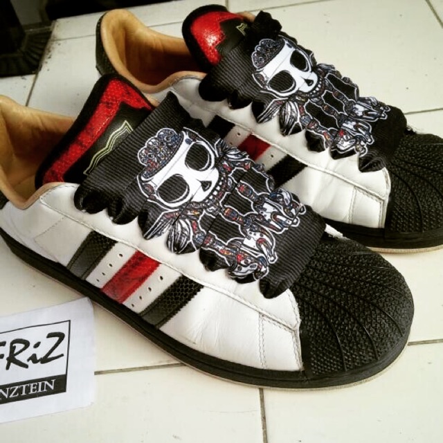 Adidas Superstar x Skull