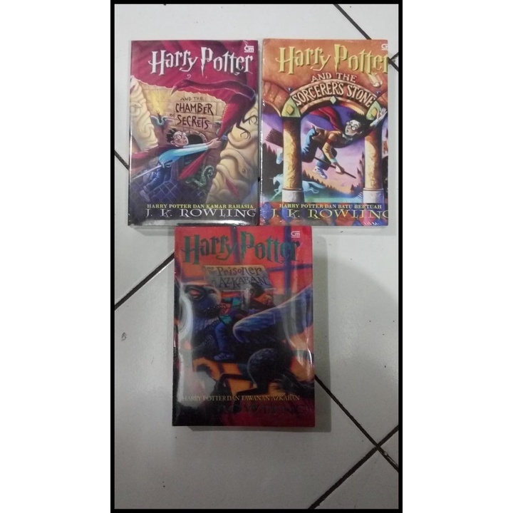 

TERBARUU!! PAKET 3 BUKU HARRY POTTER JILID 1-3 HARRY POTTER BAHASA INDONESIA TERBARU