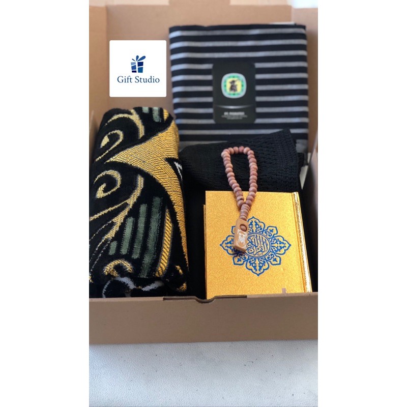 

Hampers alat sholat/ hampers cowok/ Hadiah ulang tahun/ THR / Hadiah lebaran
