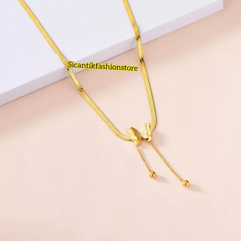 Kalung Titanium Pipih Gold Liontin Kupu-kupu Kalung Rantai Belut Titanium Model Kupu - Kupu Rumbai Tersedia Warna Gold Anti Karat Tidak Luntur Terbaru Terlaris Mewah