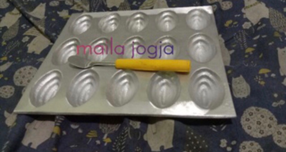 Cetakan Kue Bolu Kuwuk L15 Bholu Jadul Bahulu Kumbang Kering Ketapang Kotak