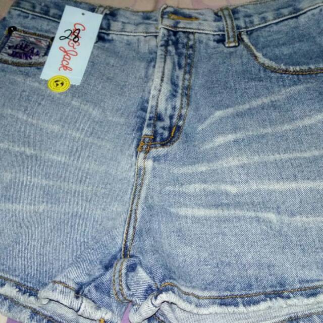Celana Pendek Levis Wanita Hot Pants Import Size 28 (010)