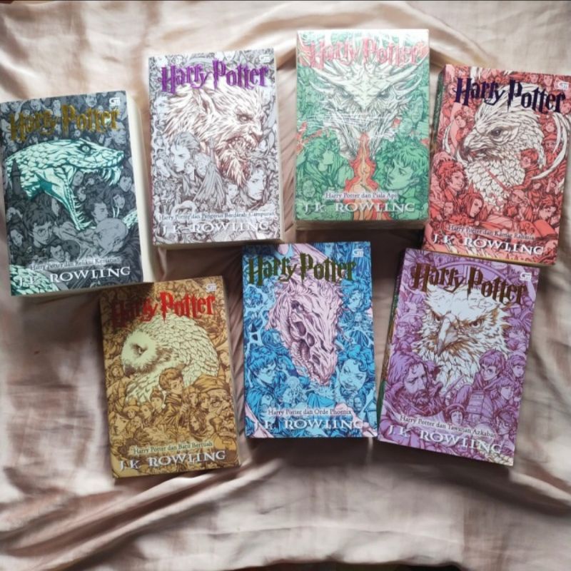 Novel Harry Potter Full Set Original (Cover Baru. Preloved)