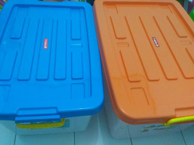 Vc-18 Wagon Container 82 Litres Box Kotak Lion Star
