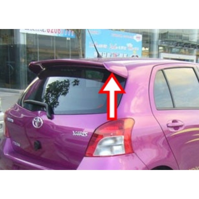 Spoiler Yaris w/o lamp warna