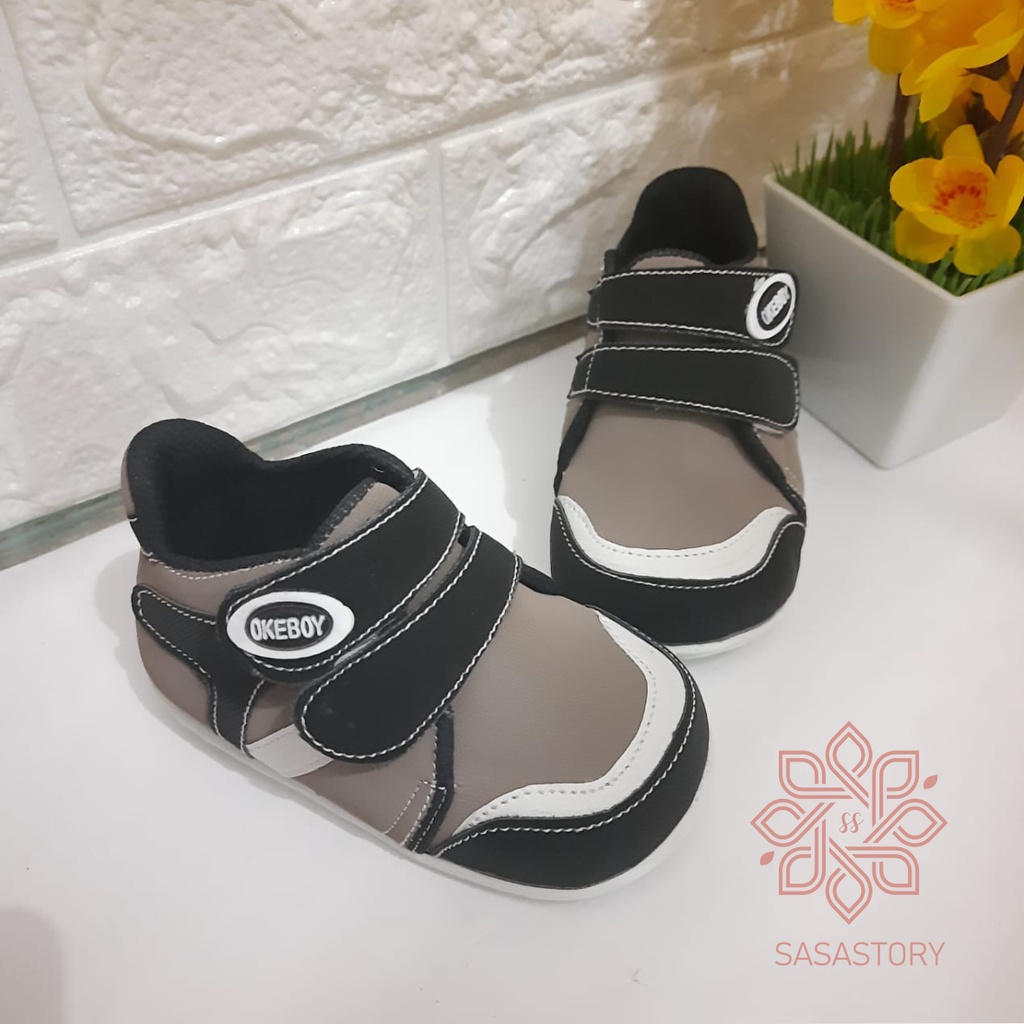 Sasastory Sepatu Boots Anak Laki Laki Sol Bunyi Usia 1 2 3 Tahun Sepatu Boot Anak Perempuan Sol Bunyi Usia 1 2 3 Tahun Sepatu Formal Anak Laki Laki Sepatu Main Anak Perempuan Sepatu Hitam Balita Sepatu Balita GA07