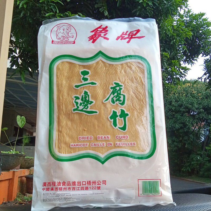 

Dried Bean Curd Elephant Brand / Kembang Tahu Cap Gajah Dalam Kemasan Pelastik 200 Gram