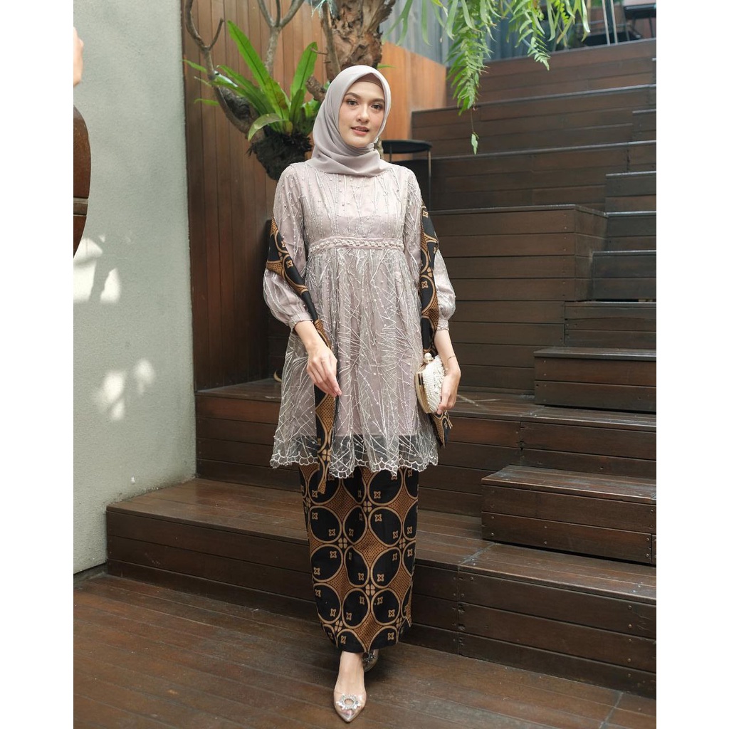 Batik couple kebaya maheswari GRATIS JILBAB kebaya couple modern kebaya wisudan kebaya lamaran