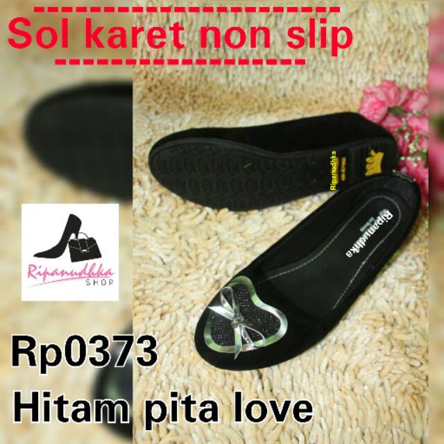 

Hitam pita love