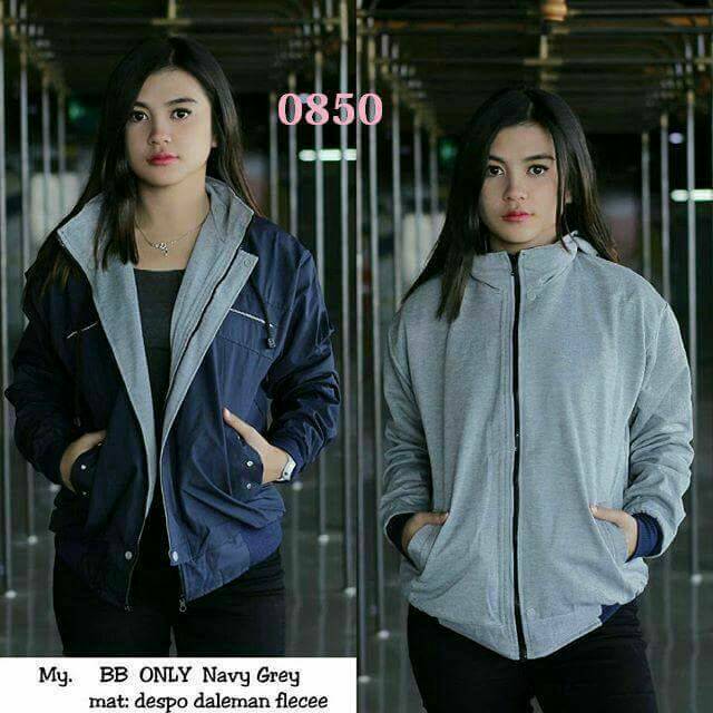 Jaket bolak balik / jaket wanita / jaket parasut