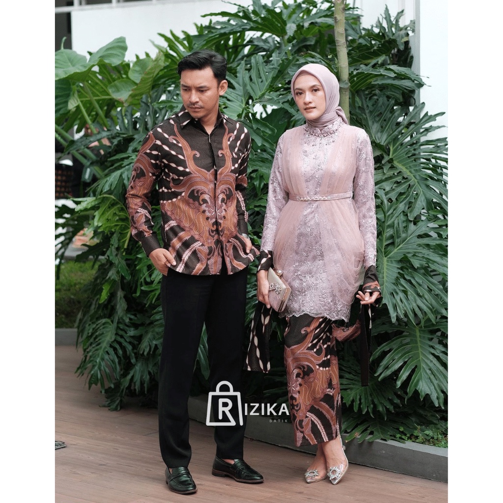 Baju Kebaya Couple Modern Kebaya Wisuda Lamaran Tunangan Batik Brukat Terbaru Baju Couple Pasangan Kondangan Terbaru 2022