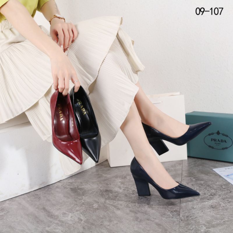 prada heels sale