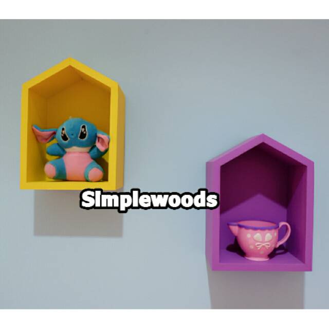 Rak Pajangan bentuk Rumah