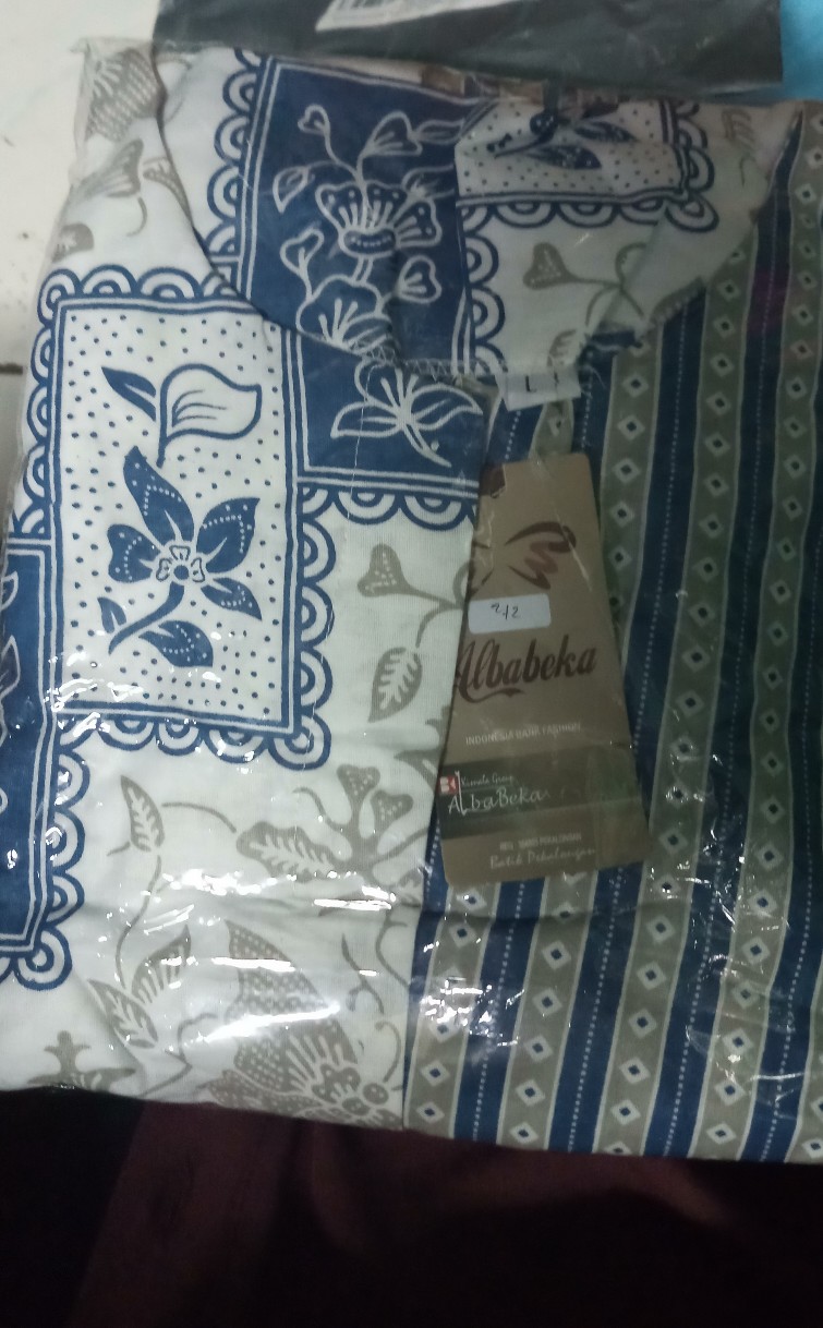 Batik Wanita Atasan Batik Modern Blouse Batik Kantor Size M L Xl Xxl