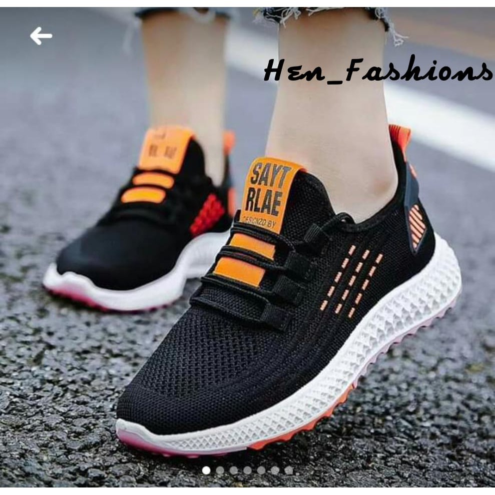  Sepatu  Wanita  Sport Lari  Santai Breathable Fashion 