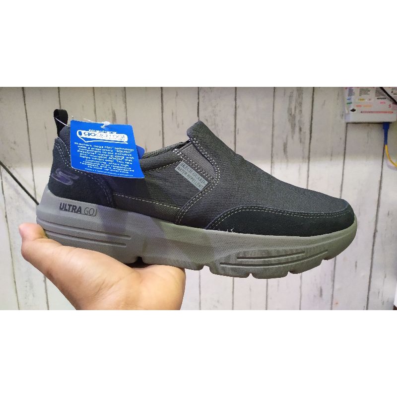 skechers ultra go