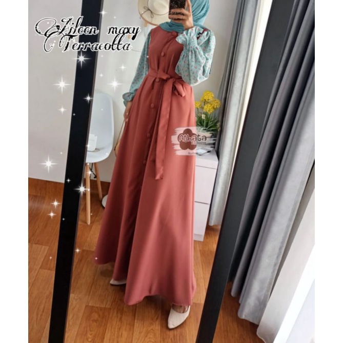 Aileen Maxy by Athata