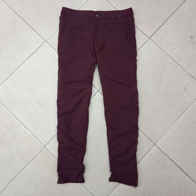 Celana uniqlo heattech outdoor original | celana outdoor