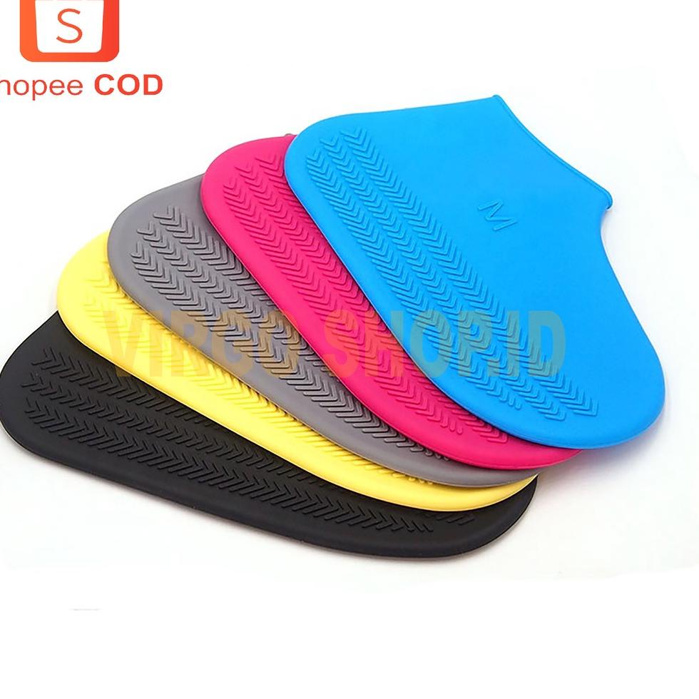 Cover Shoes Pelapis Sepatu Karet Anti Air Hujan Waterproof - Jas Sepatu Anti Air / Jas Hujan / Jas H