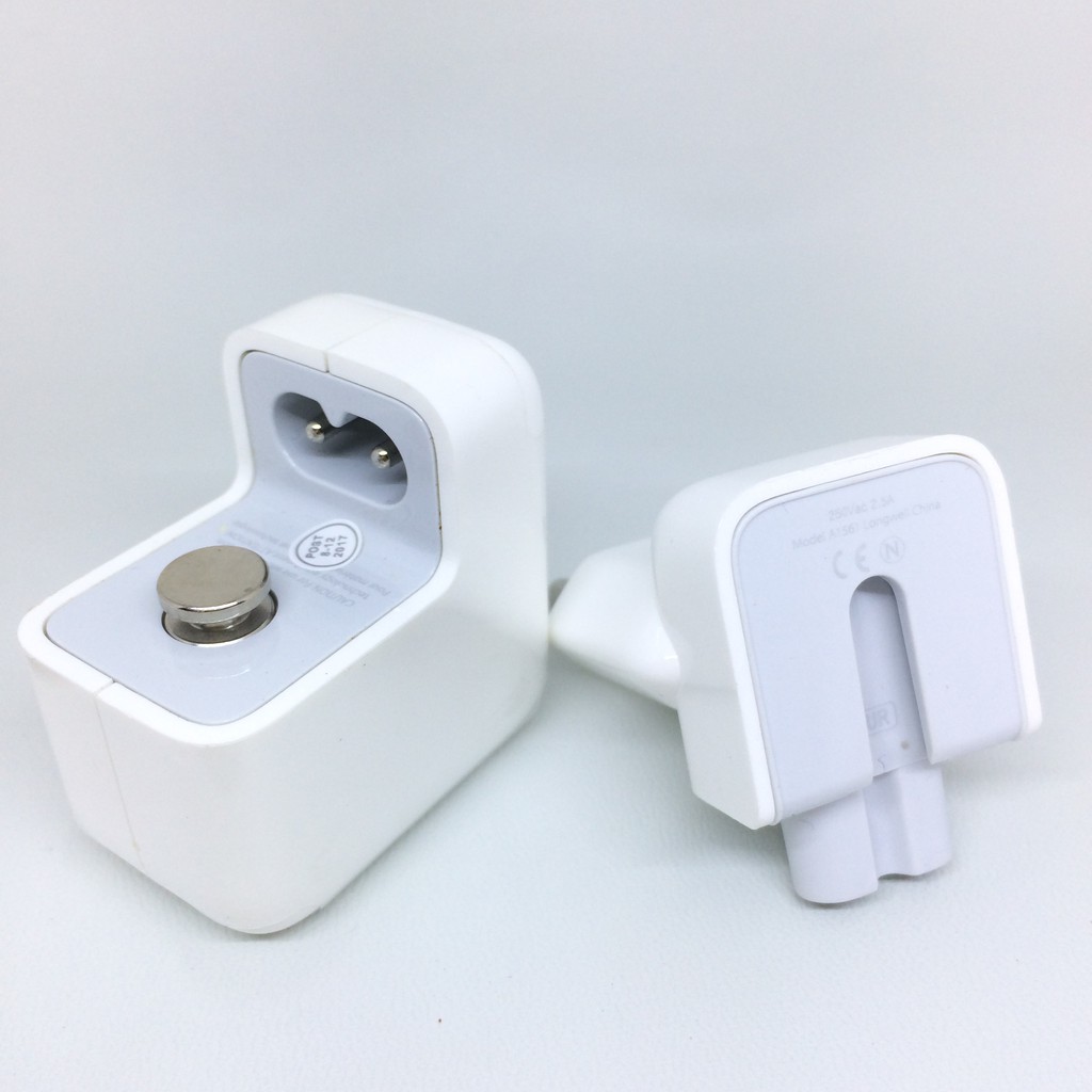 Adaptor Adapter Batok iPD iP 12W Travel Charger