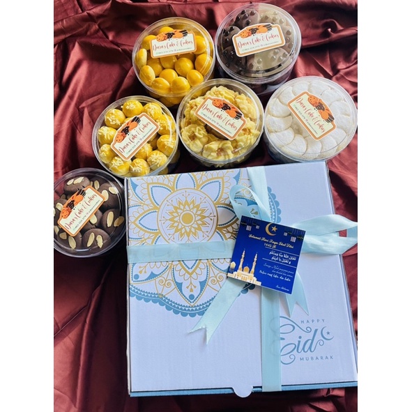 

Hampers kue kering Diara