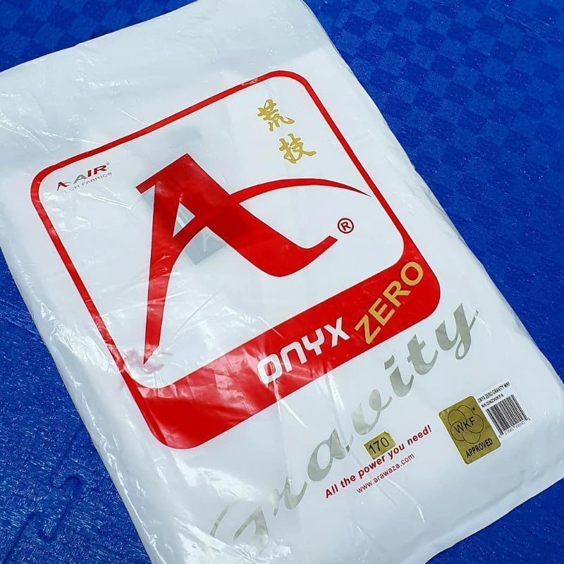 ARAWAZA ZERO GRAVITY, ONYX AIR, ONYX EVO, oxygen, KARATEGI KUMITE SERAGAM KARATE