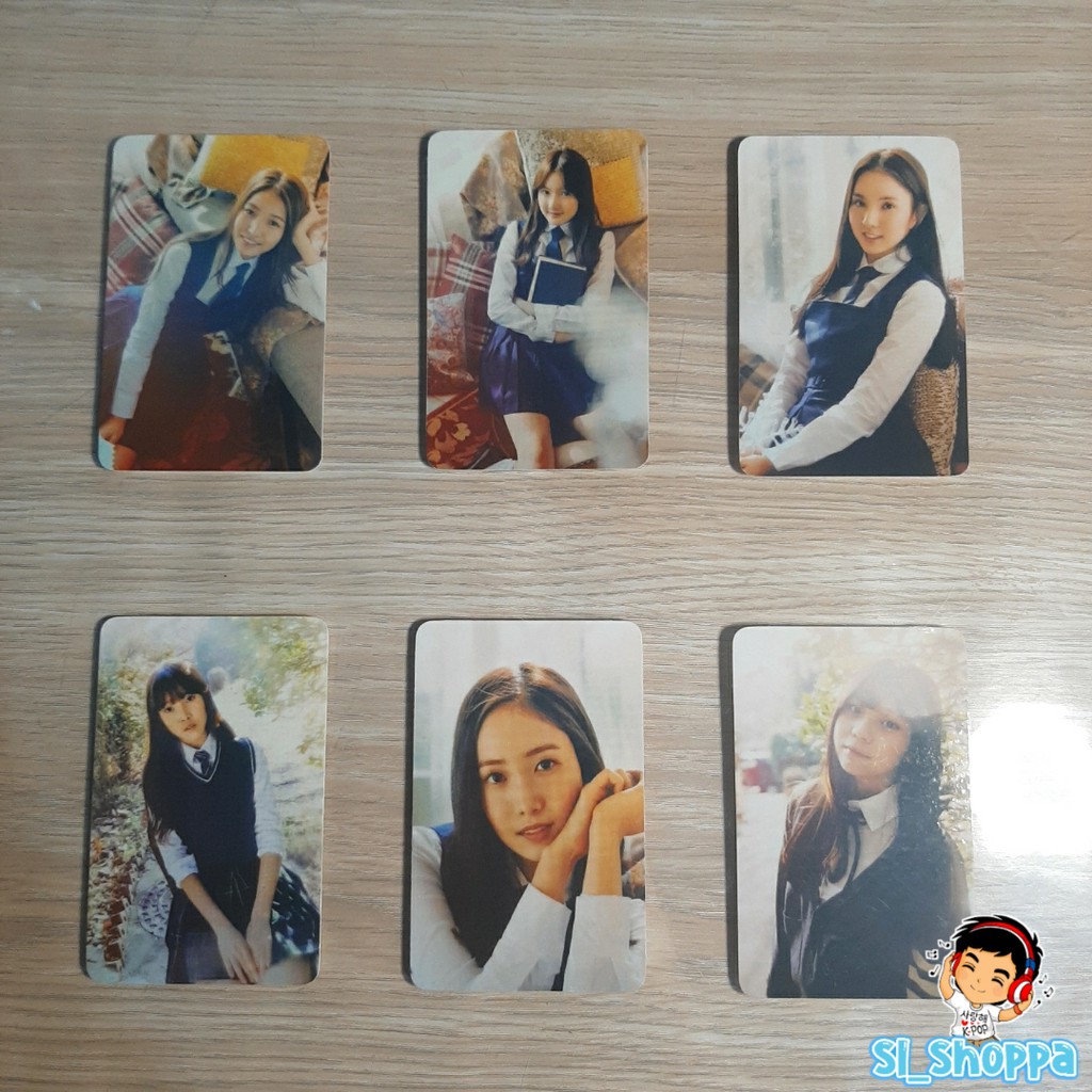 GFRIEND "Snowflake" Photocard Replica (Unofficial) Variant 2