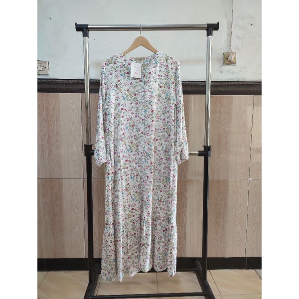 Gamis FOREVER Motif Bunga Kecil Rayon import