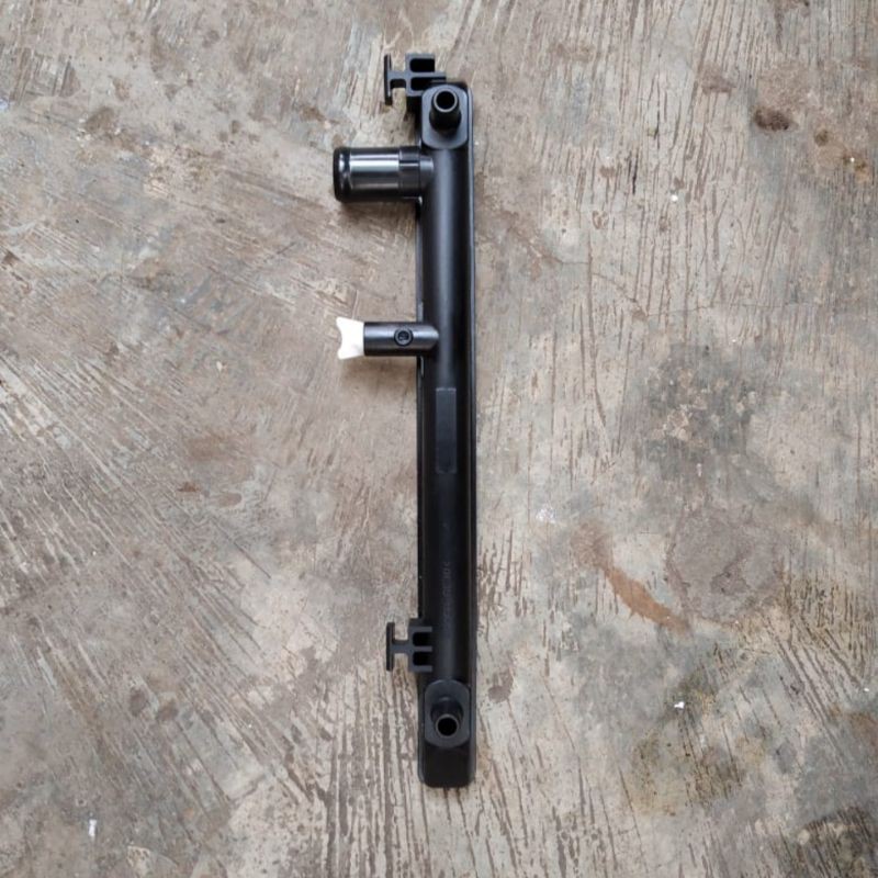 Lowertank radiator avanza 2015