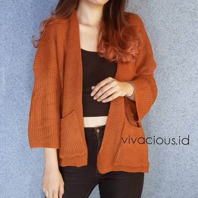 Oversized Cleya Cardigan by Vivacious