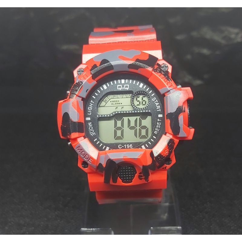 Jam Tangan Pria Sport Digital QnQ Rubber Loreng Digital