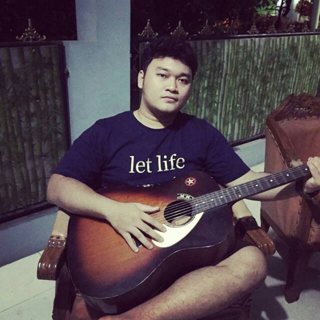 adhesuryap