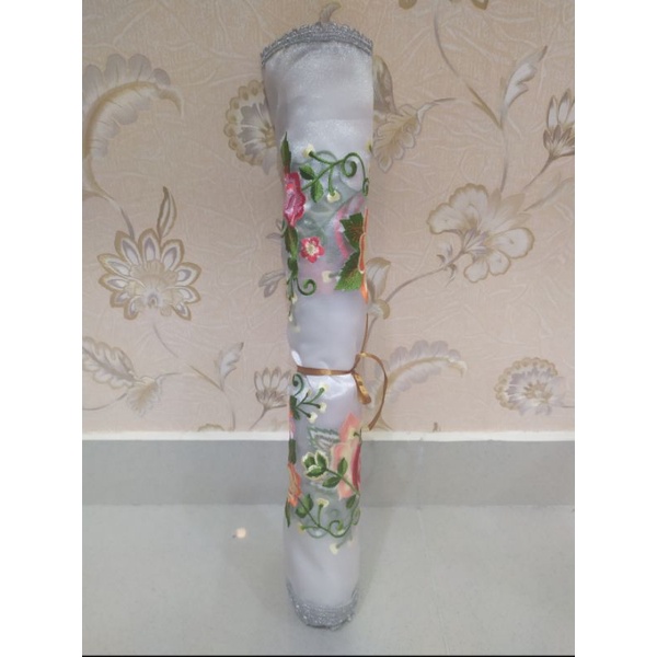 Selendang koto gadang-Putih renda silver