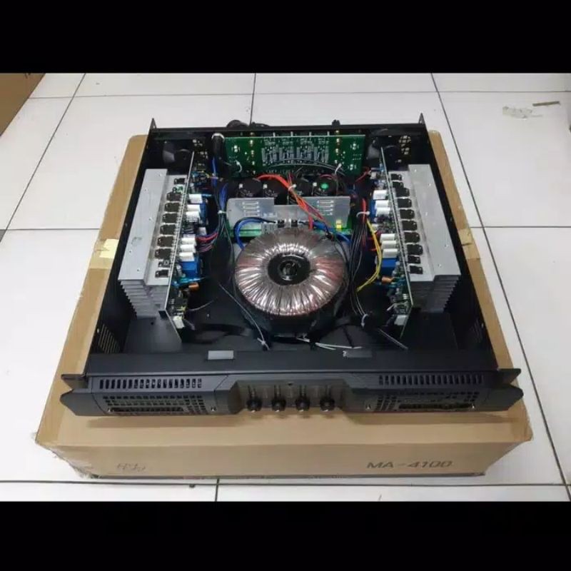 POWER AMPLIFIER MEGAVOX MA4100/MA 4100 4CH ORIGINAL