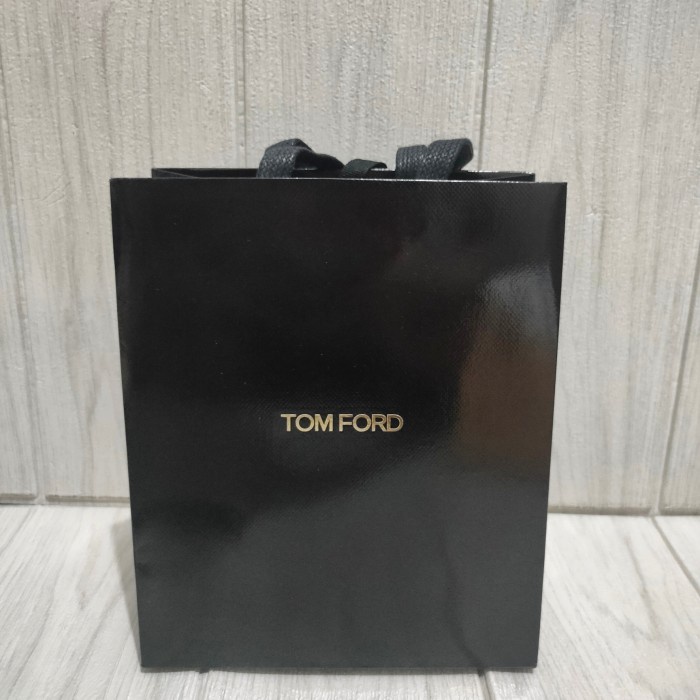 

(TERLARIS) paperbag tom ford