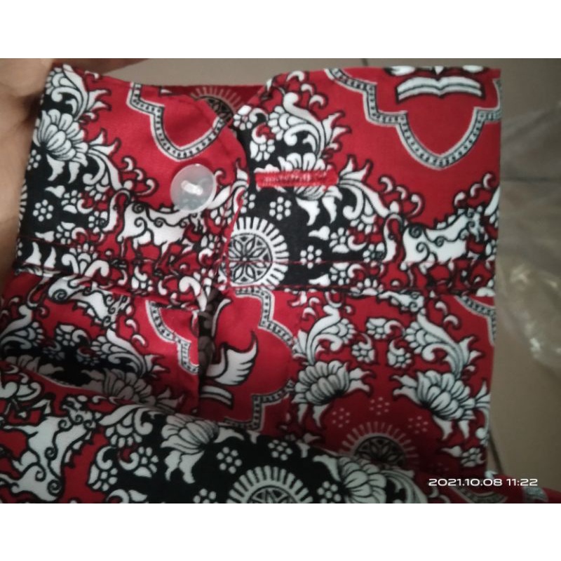 Batik SD Nasional Merah Lengan panjang Putra Putri